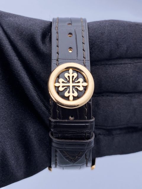 Patek Philippe World Time 5130R-001 Image 6